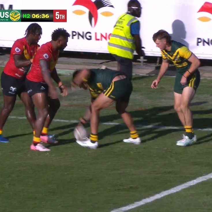 McIntyre dives over for Australia's eighth of the afternoon